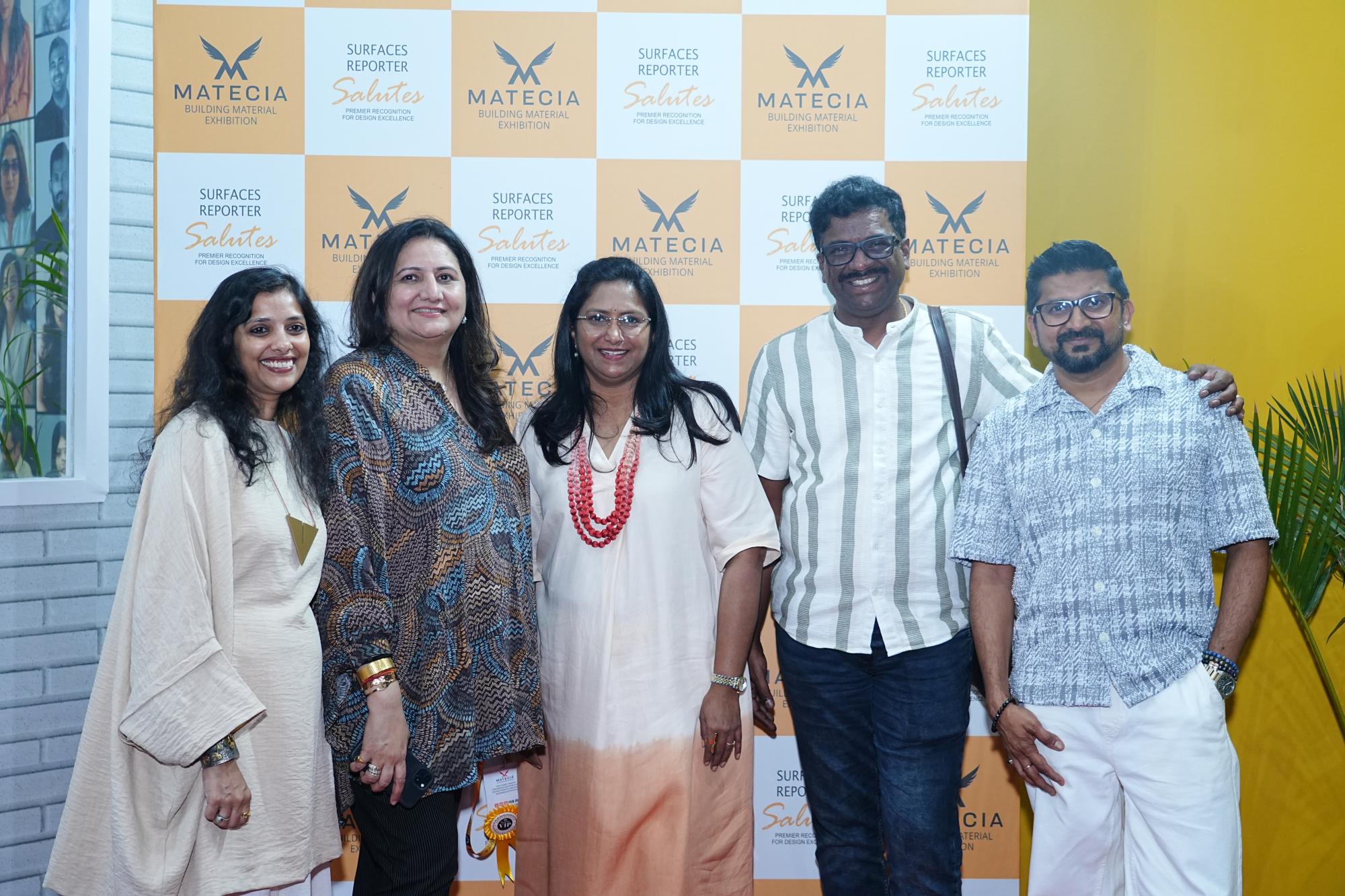 Image gallery marquee